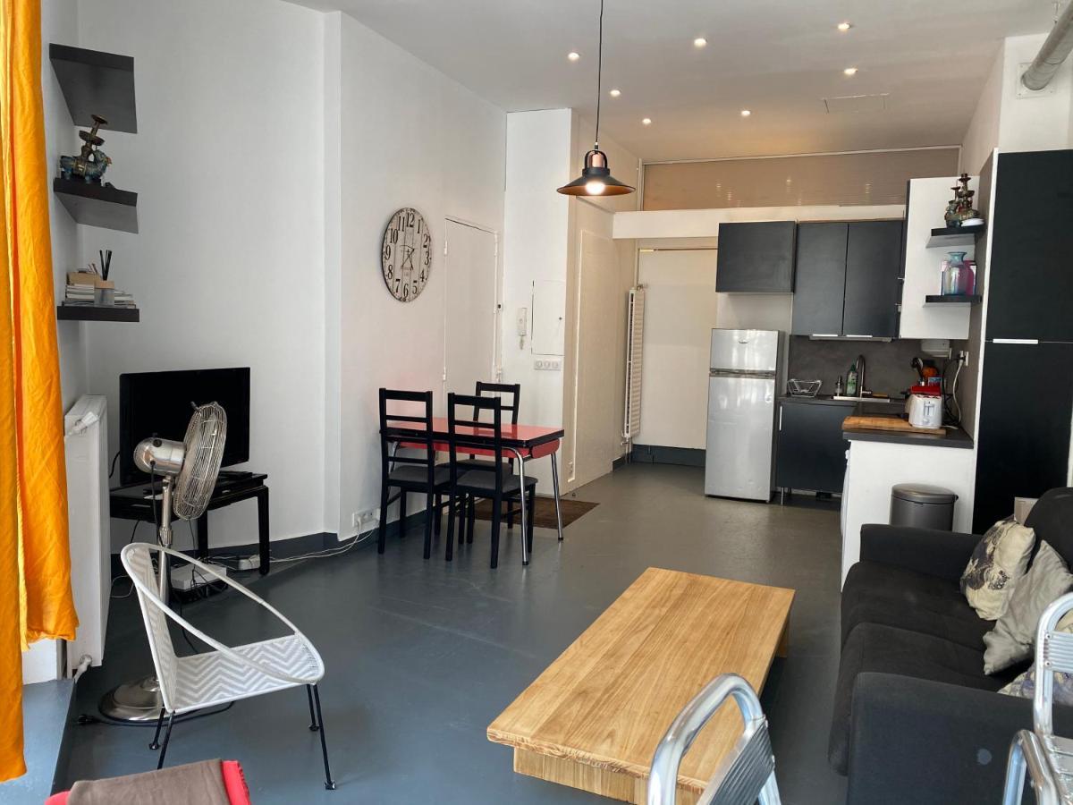 Artistic Apartment Center Of Париж Екстериор снимка